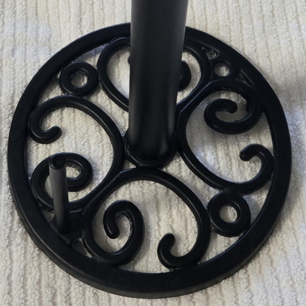 Paper Towel Holder - Picture 2 of 3